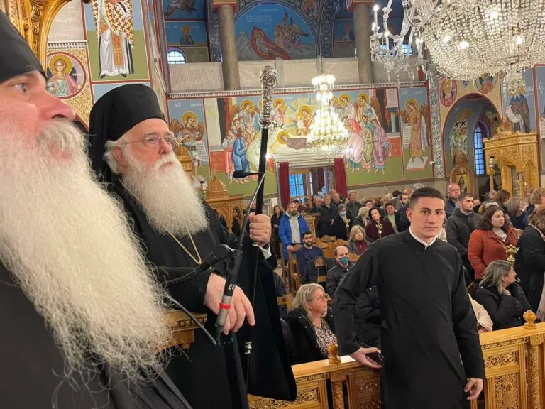 ΠΑΡΑΔΕΙΓΜΑ ΠΡΟΣ ΜΙΜΗΣΙΝ! ... ΥΠΑΡΧΕΙ ΕΛΠΙΔΑ;